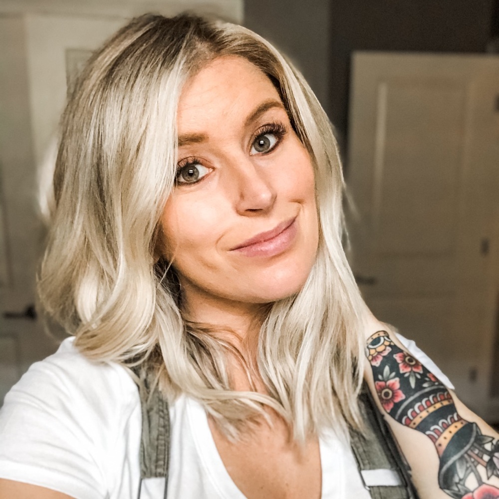 Meet your Posher, Ashley